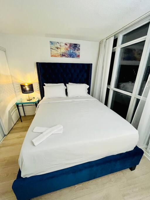 Deluxe Suite 토론토 외부 사진