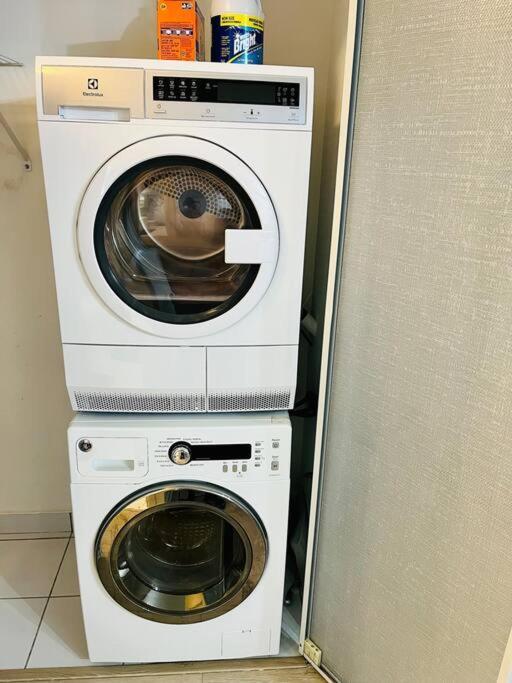 Deluxe Suite 토론토 외부 사진